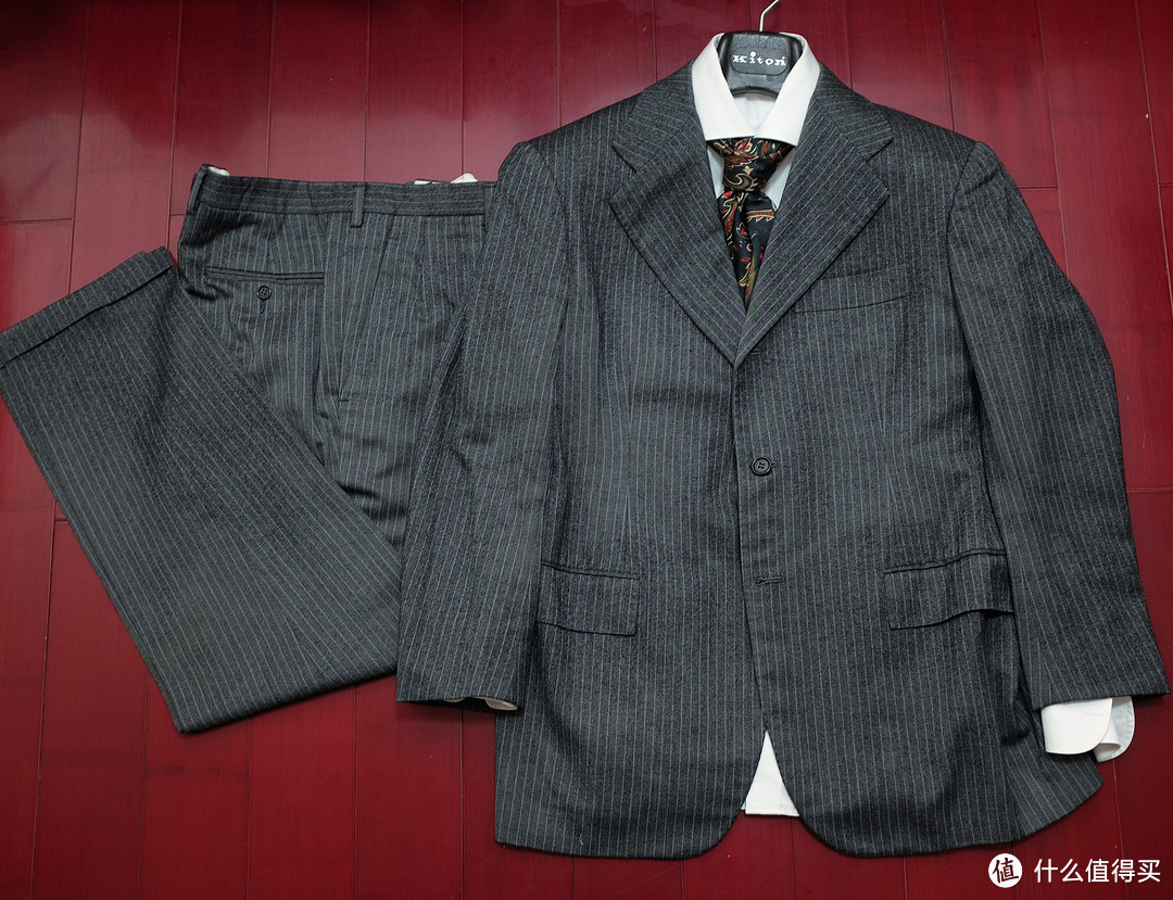 100套意大利西服横评对比 Kiton Brioni ISAIA看个够