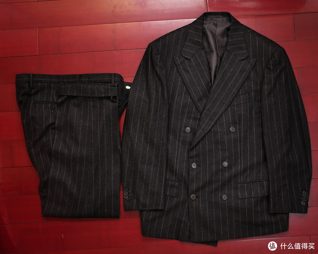 100套意大利西服横评对比 Kiton Brioni ISAIA看个够