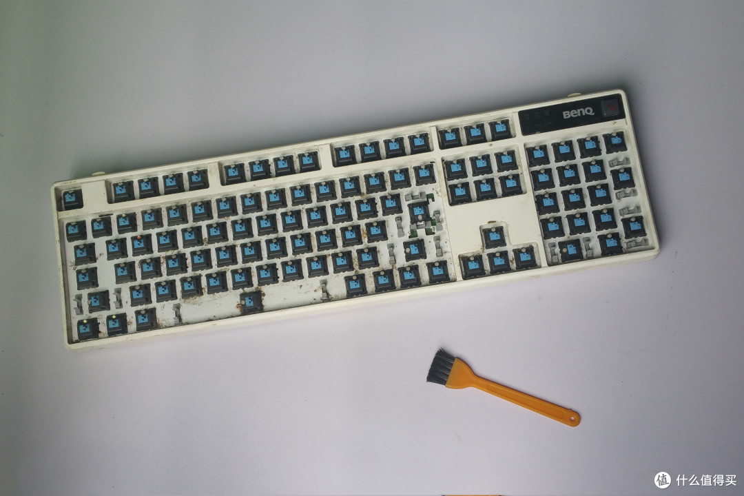 明基(BenQ)昆吾剑KX950 樱桃青轴 机械键盘 修复