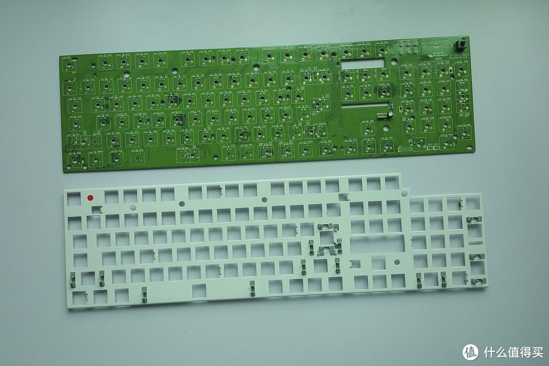 明基(BenQ)昆吾剑KX950 樱桃青轴 机械键盘 修复
