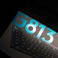 罗技G813 RGB 机械游戏键盘外观细节(按键|指示灯|防滑垫|脚撑|键帽)