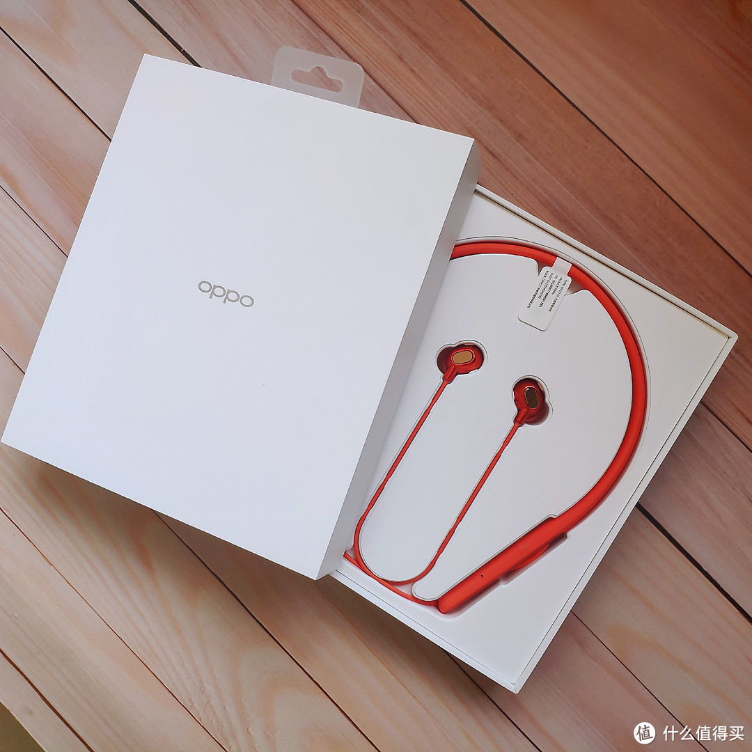 OPPO ENCO Q1无线降噪耳机：让噪音远离音乐的海洋