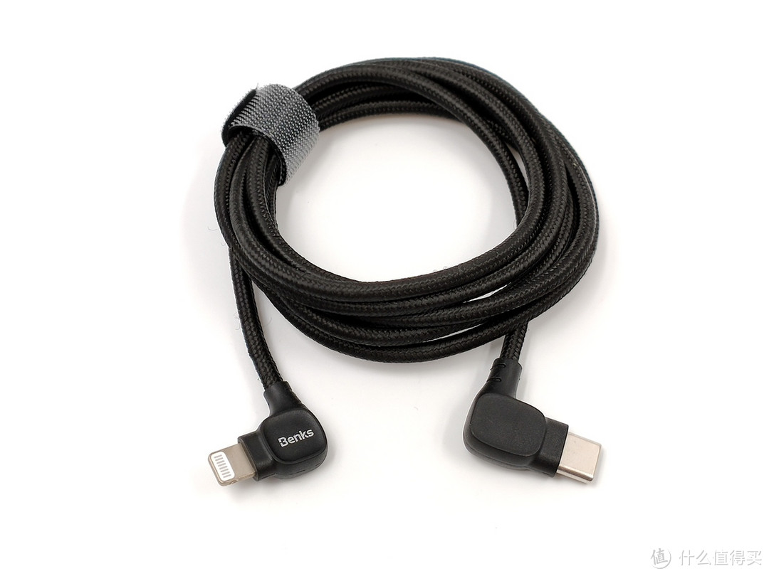 边玩边充还是弯的好，邦克仕M15 USB-C to Lightning编织线上手评测