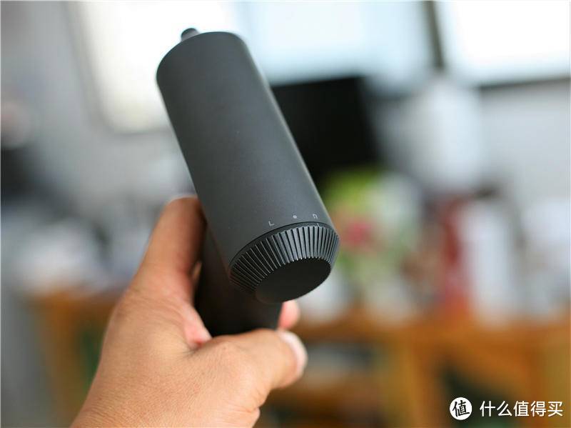 米家电动螺丝刀颜值与品质爆表 但真的实用吗?