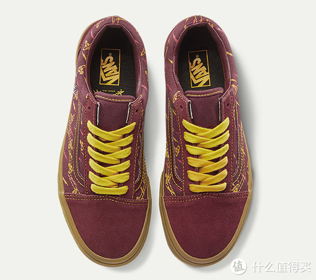 十字土星滑板鞋：VIVIENNE WESTWOOD x VANS 联名系列