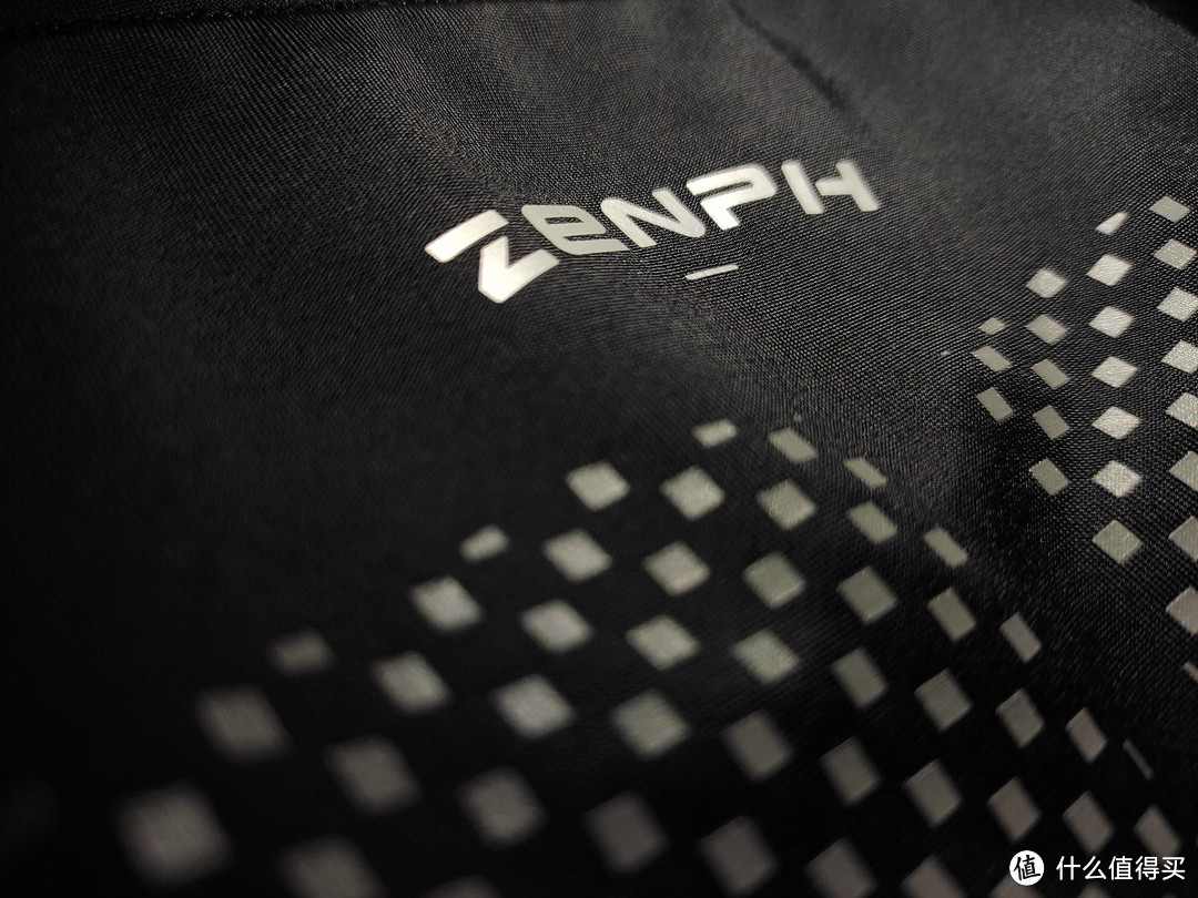 穿上它，自在如风——ZENPH早风 智能运动衣轻体验