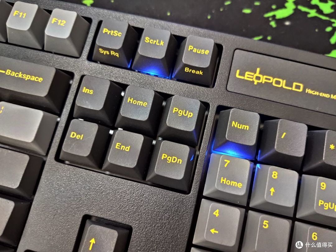 机械键盘教科书——leopold利奥博德 FC900R PD石墨金