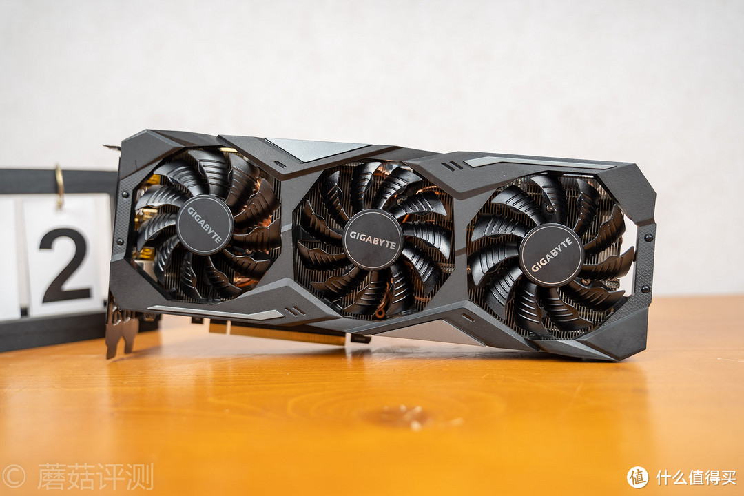 西装暴徒，或是最适合这块显卡的标签——技嘉GeForce RTX 2070 SUPER GAMING OC 显卡 评测