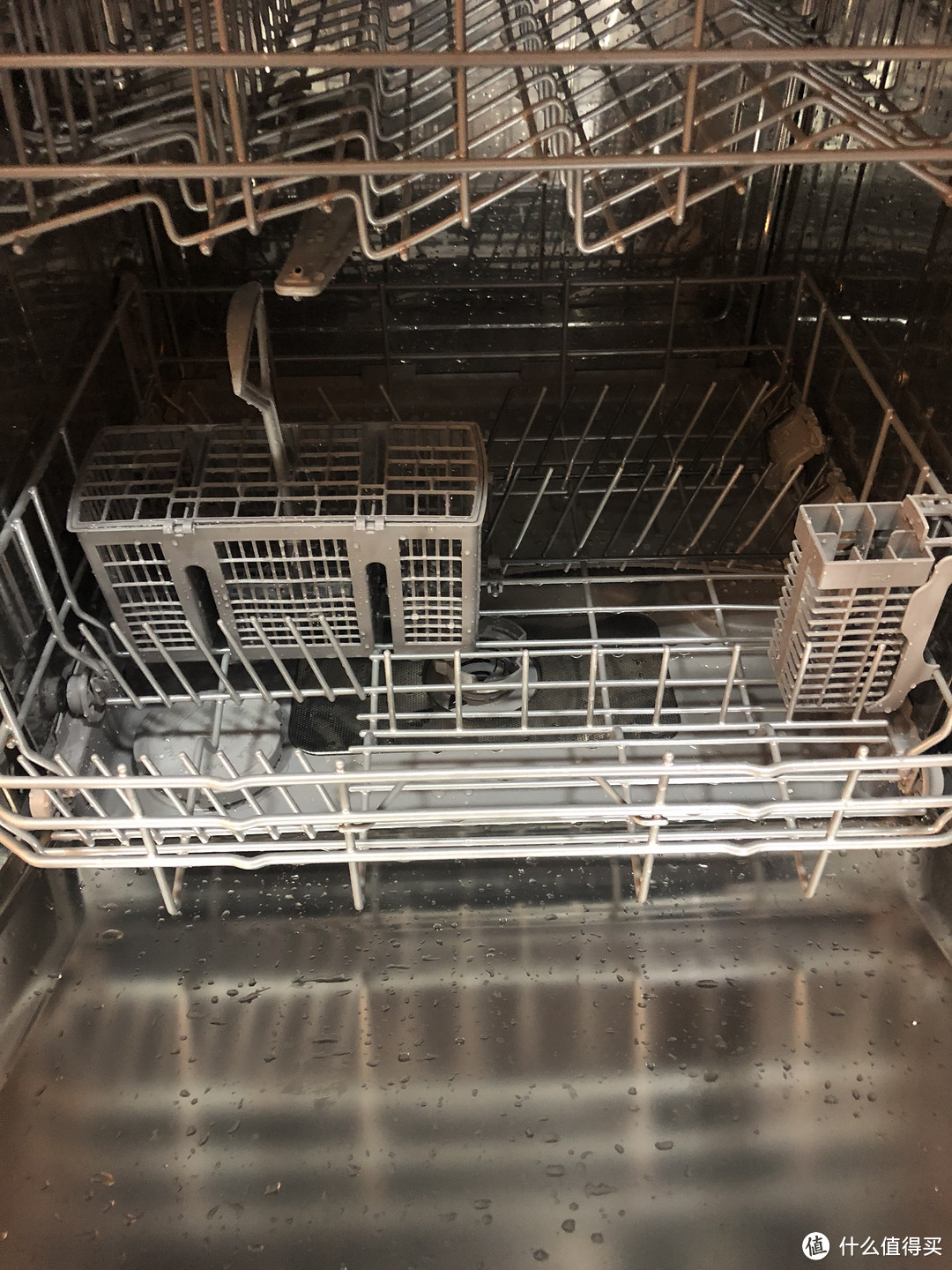 上下两层洗碗机