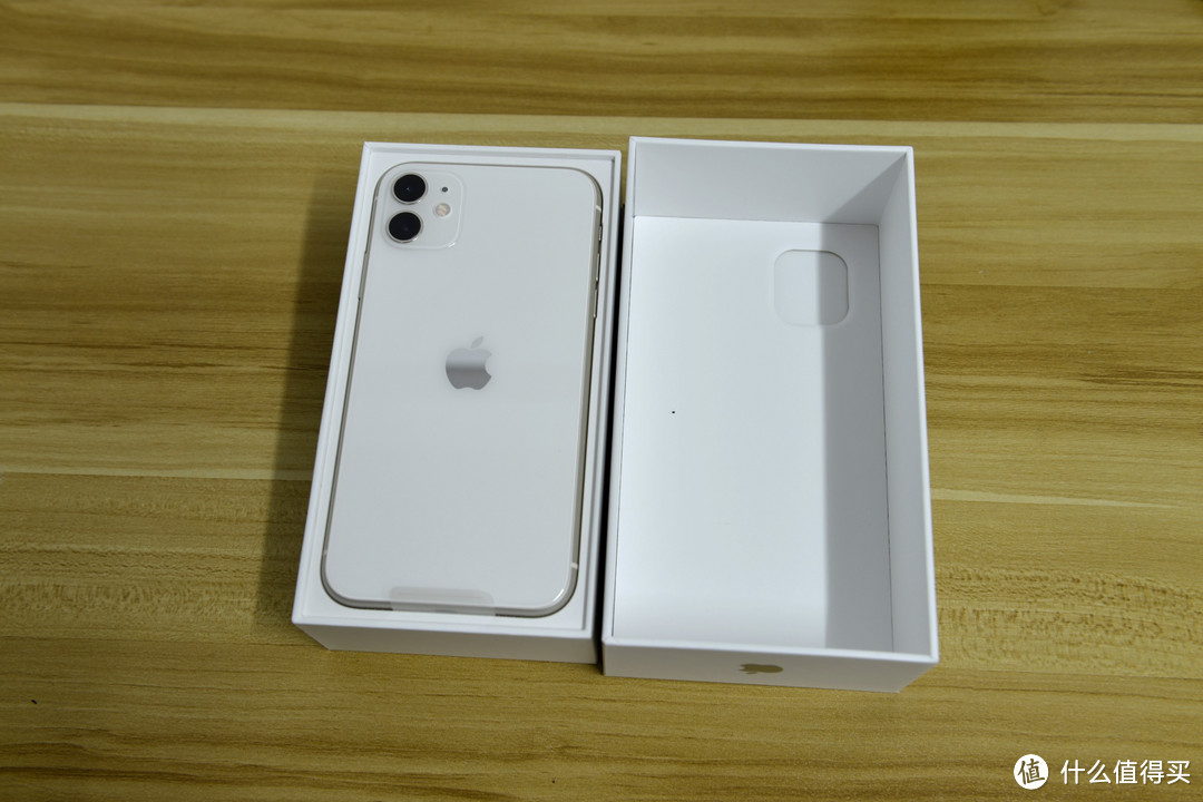 iPhone 11开箱&一天的使用感受