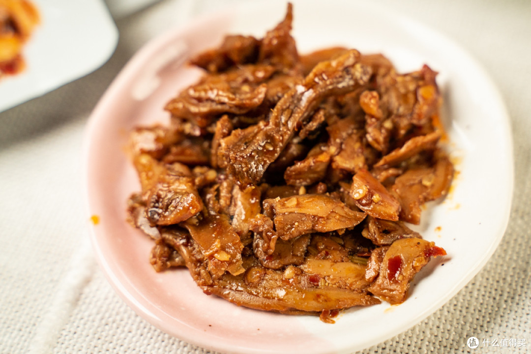 吃了一圈江河湖海，告诉你哪些淘宝零食治得了嘴馋