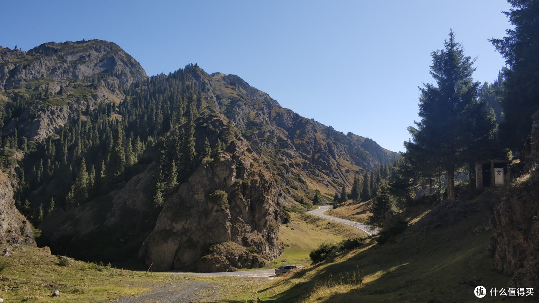 新疆是个好地方:天山大峡谷