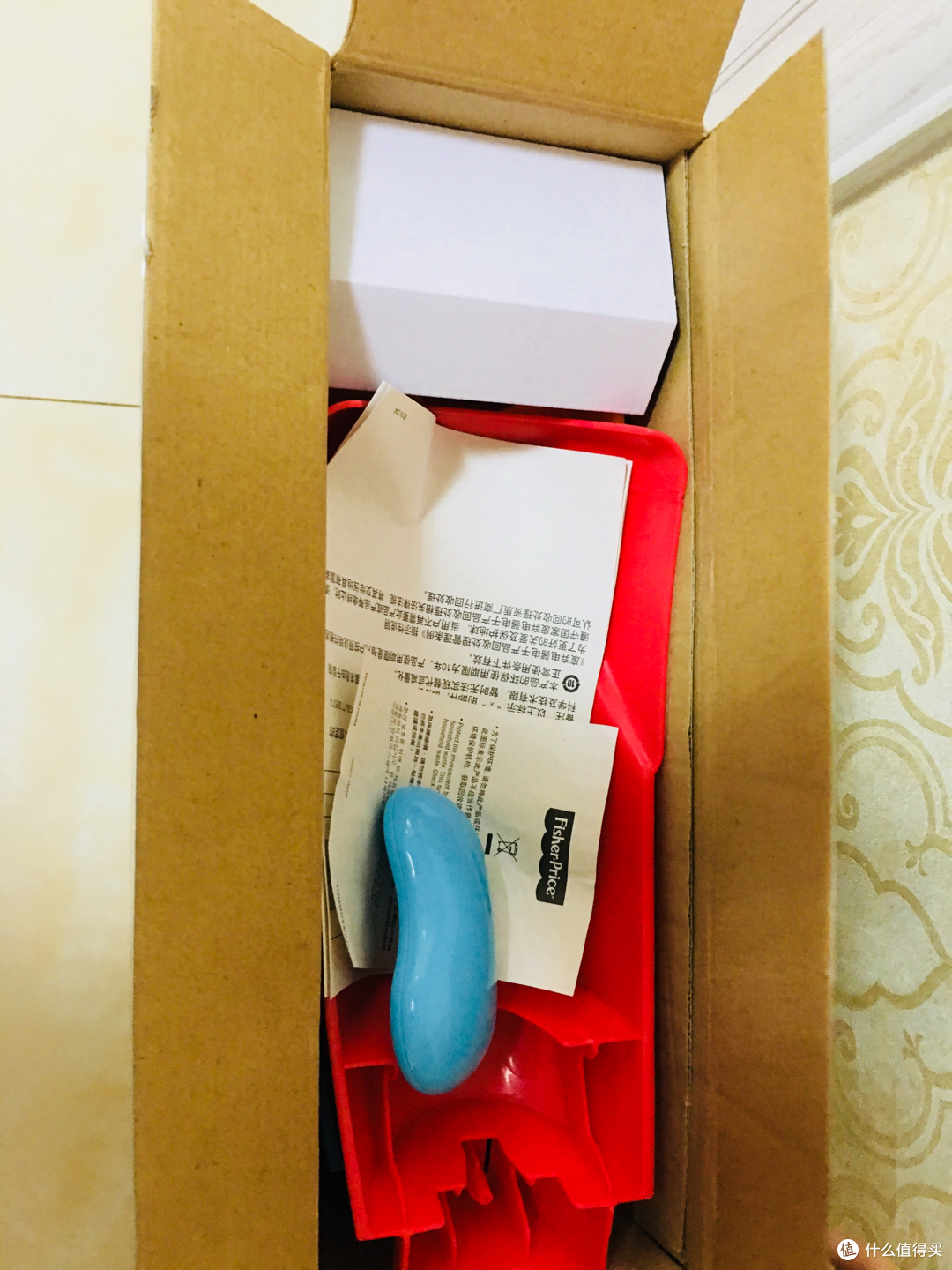 姗姗来迟 2岁8个月小盆友的费雪小狗皮皮学习桌