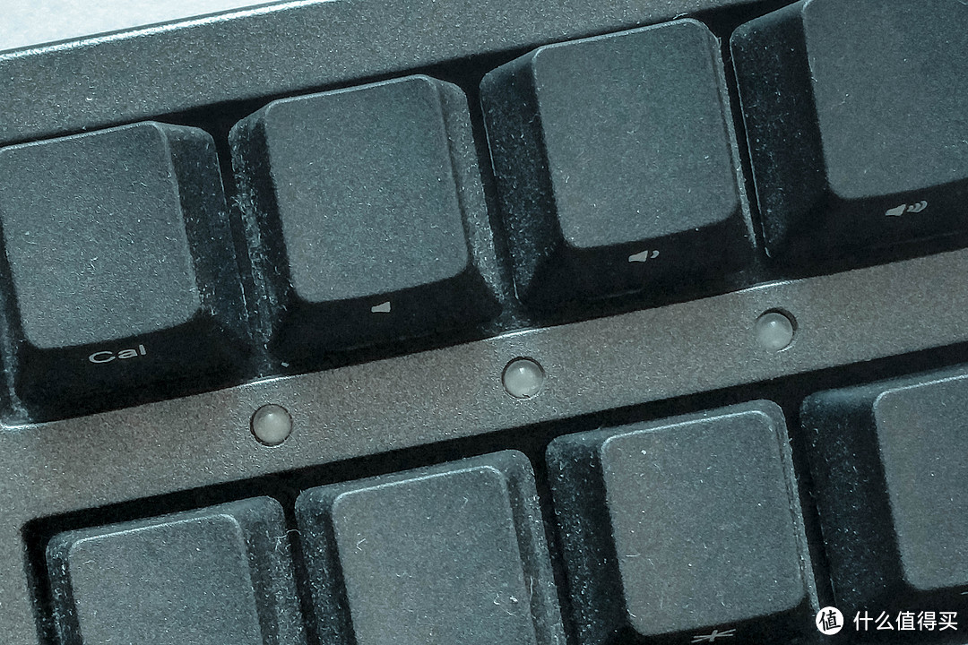 DIY的好素材，AKKO × Ducky ZERO 3108 红轴侧刻机械键盘分享展示