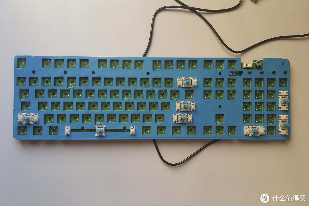 剪线 赛睿 Apex M400 机械键盘 修复