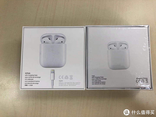 左边Airpods、右边洛达1536