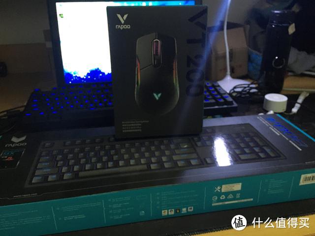 雷柏vt200百元双模游戏鼠标神器，游戏玩家入门首选