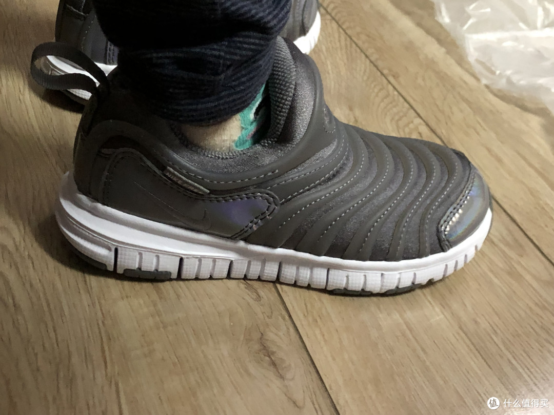大童版Nike毛毛虫只要170+元？没错，考拉入手的绝对值好货