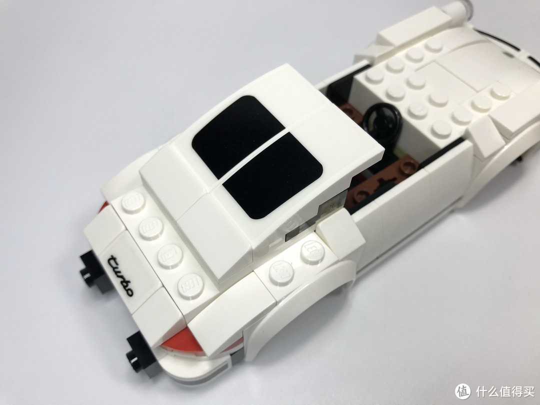 LEGO 超级赛车 75895 1974年保时捷911Tubro 3.0