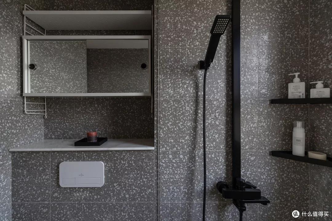 ▲妙屋集屋主/查公子家酷酷的卫生间
