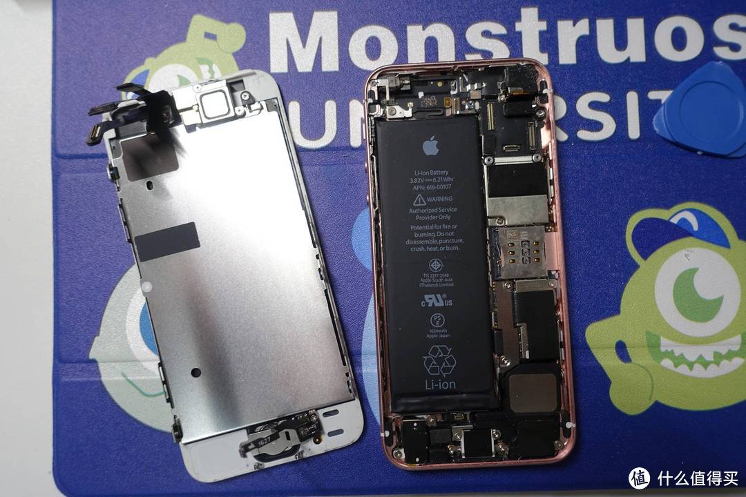 100块钱修复碎屏iPhone SE，3年前的苹果小钢炮如今是否堪用