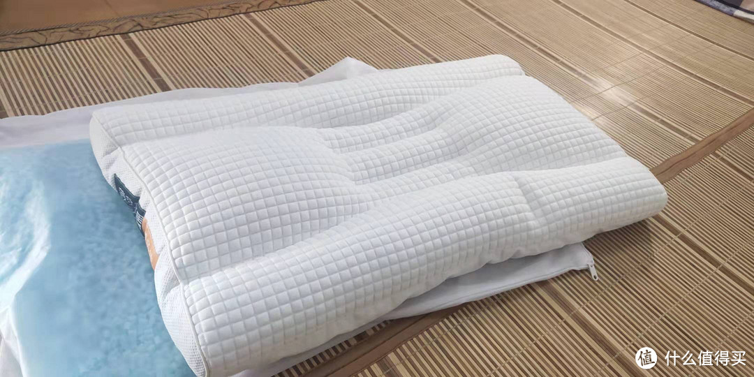 菠萝斑马 tpeQ弹珍珠升级版 软管颈乐枕使用体验