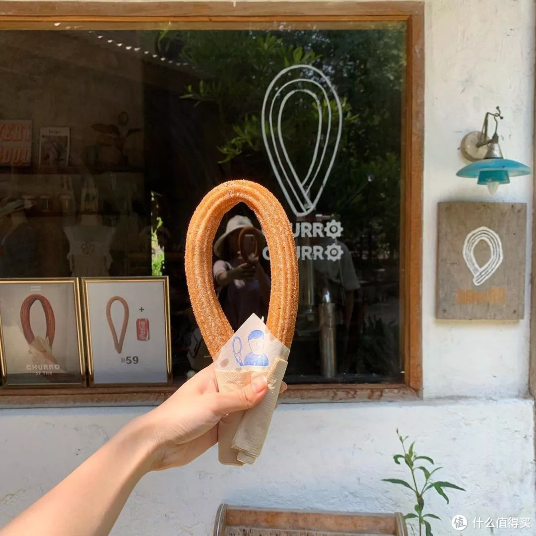 外出旅行,怎样才能拍出人无我有的美食照?