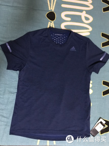 换季赶上好价格：Adidas冰风夏季运动短袖开箱