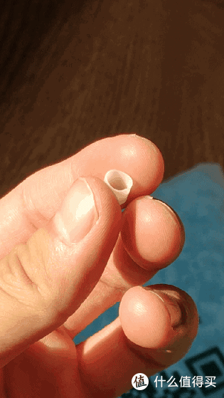 10 级颈椎病患者的救赎 - 菠萝斑马 tpeQ 弹珍珠版软管枕