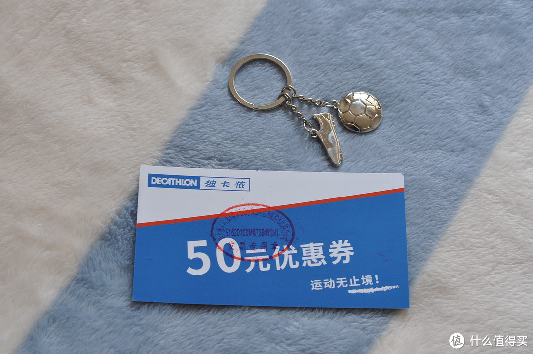 买衣服送包送优惠券抽奖系列,迪卡侬女童春秋加绒上装开箱