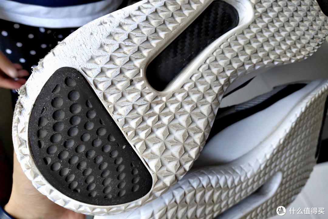 估计是最便宜的全掌碳板跑鞋了，Pensole 碳板跑鞋使用体验
