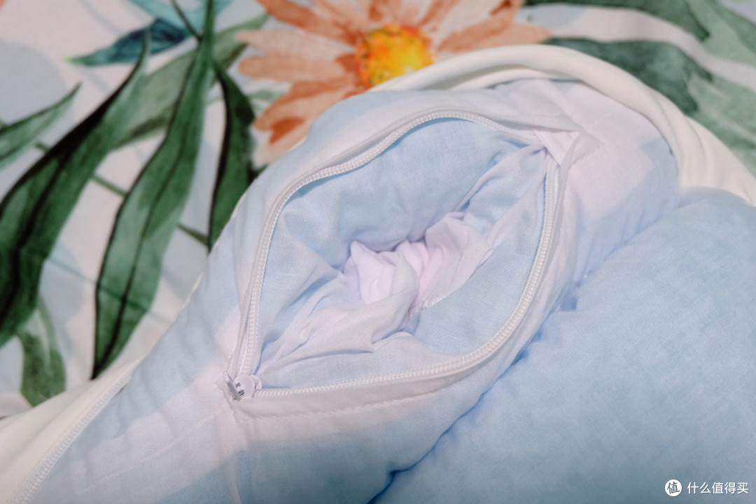 给你舒适深度的睡眠体验:菠萝斑马 软管颈乐枕(Q弹软管升级版)