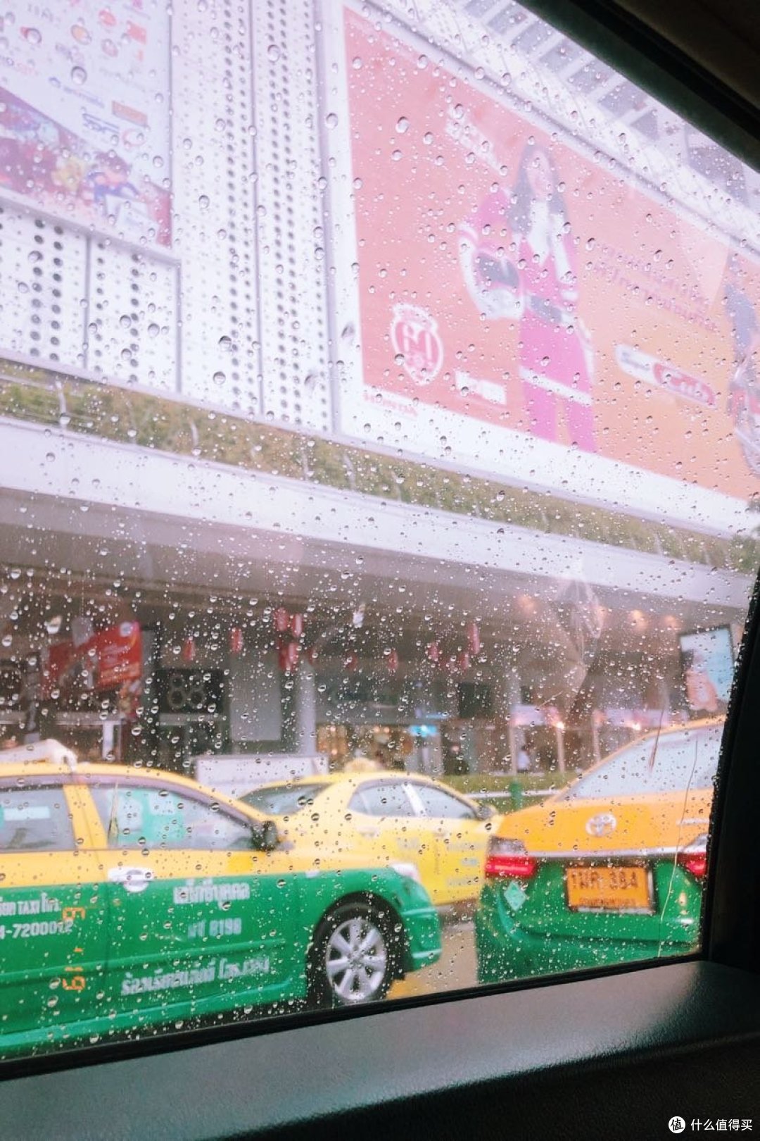 曼谷大暴雨,来泰国遇到的第一场雨