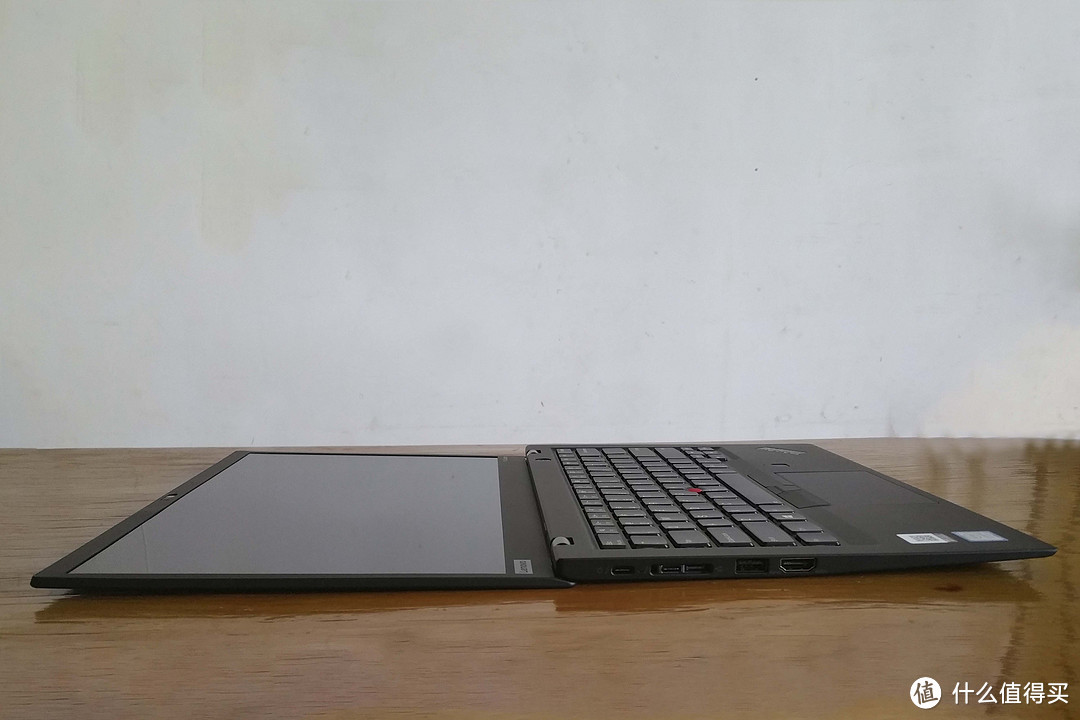 小黑粉情怀, ThinkPad X1 Carbon 6th (2018) 开箱展示