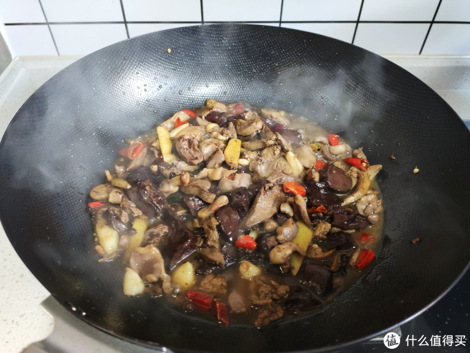 双十二什么锅值得买?下厨实战这口铁锅,顺便说说珍珠生活这个品牌