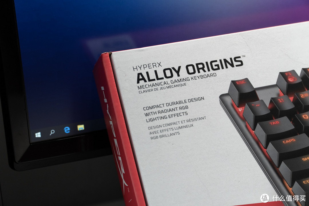 ALLOY ORIGINS，“alloy”有合金的意思，“origins”有起源的意思。我觉得这个名称有很深的寓意，HyperX想表达的就是：从今以后我们HyperX轴体将自成一派。