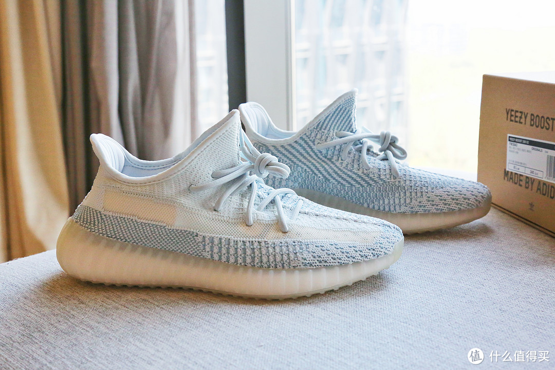 耶耶耶耶耶~喜提倒闭款椰子2双YEEZY BOOST冰蓝&粉拼开箱