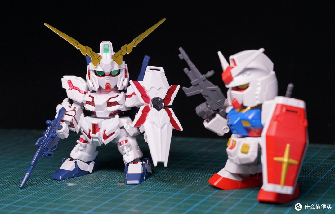 快乐模型 SD EX RX-0独角兽高达(毁灭者模式)