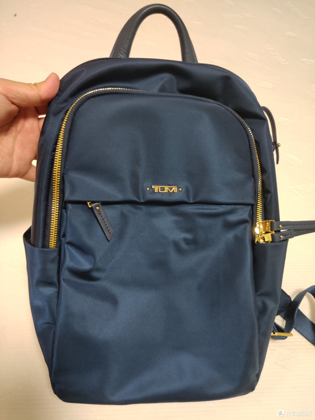 轻便小巧——TUMI 途明 Voyageur系列 0484720D 女士双肩包