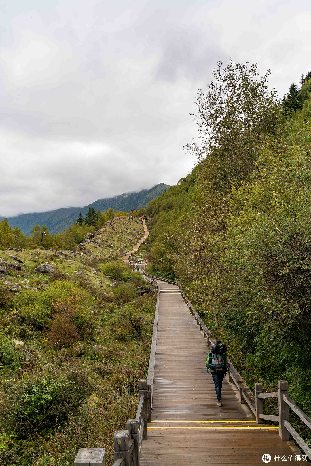 国庆前的错峰游—登四姑娘山大峰记