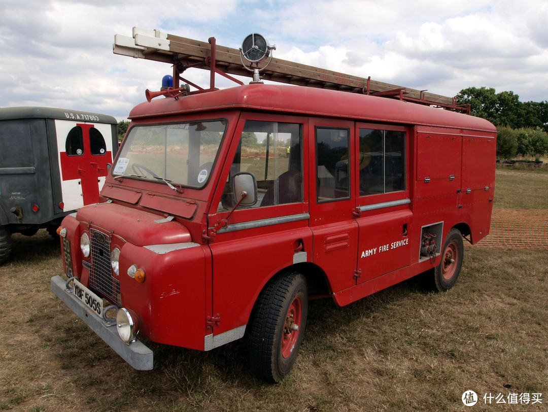 Land Rover series IIA fire engine