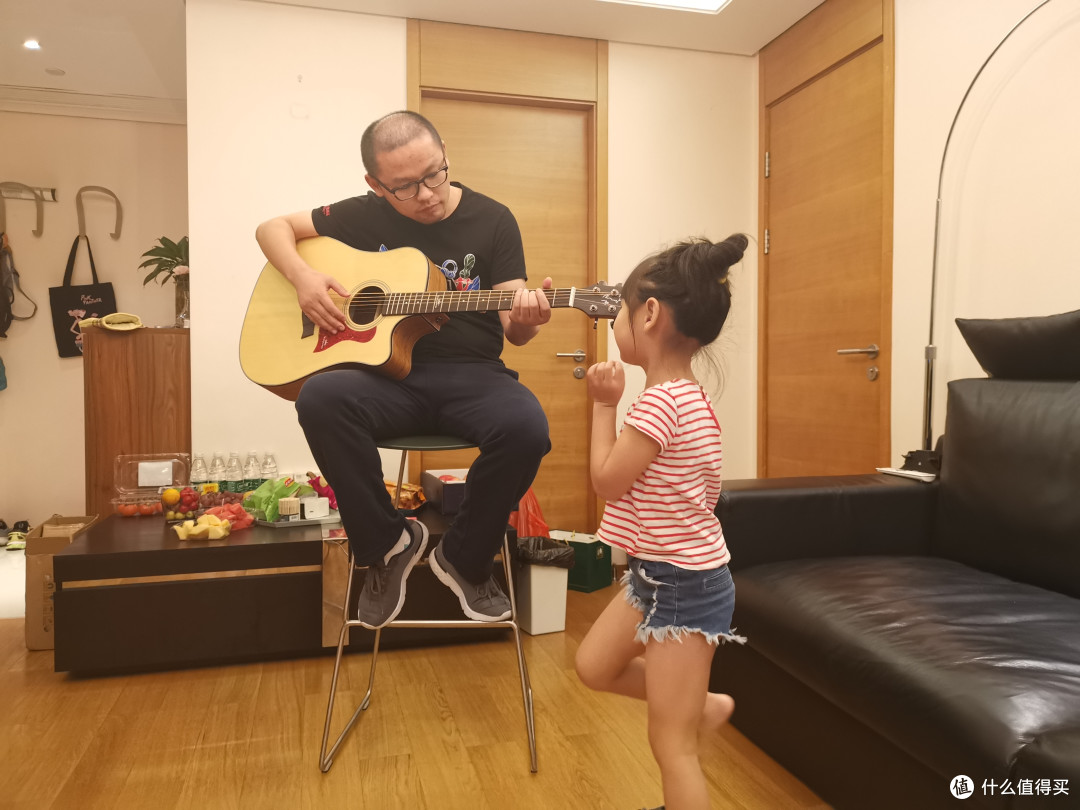 台下的小迷妹，哈！