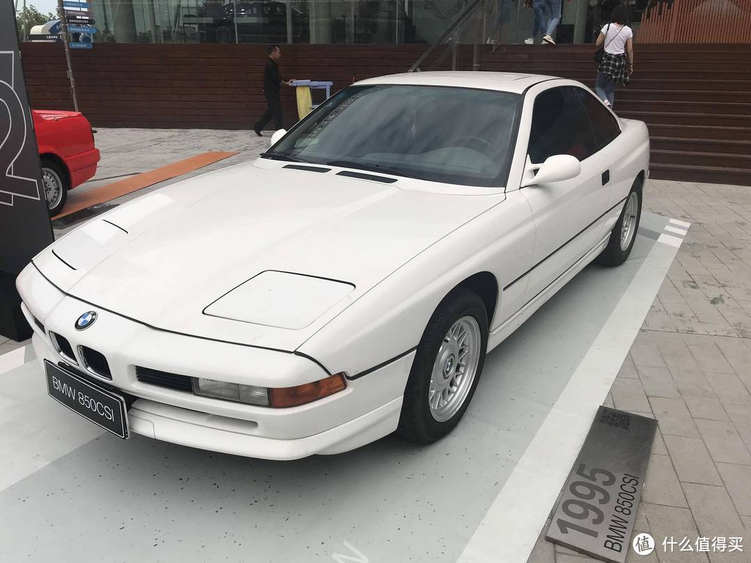 BMW 850CSI