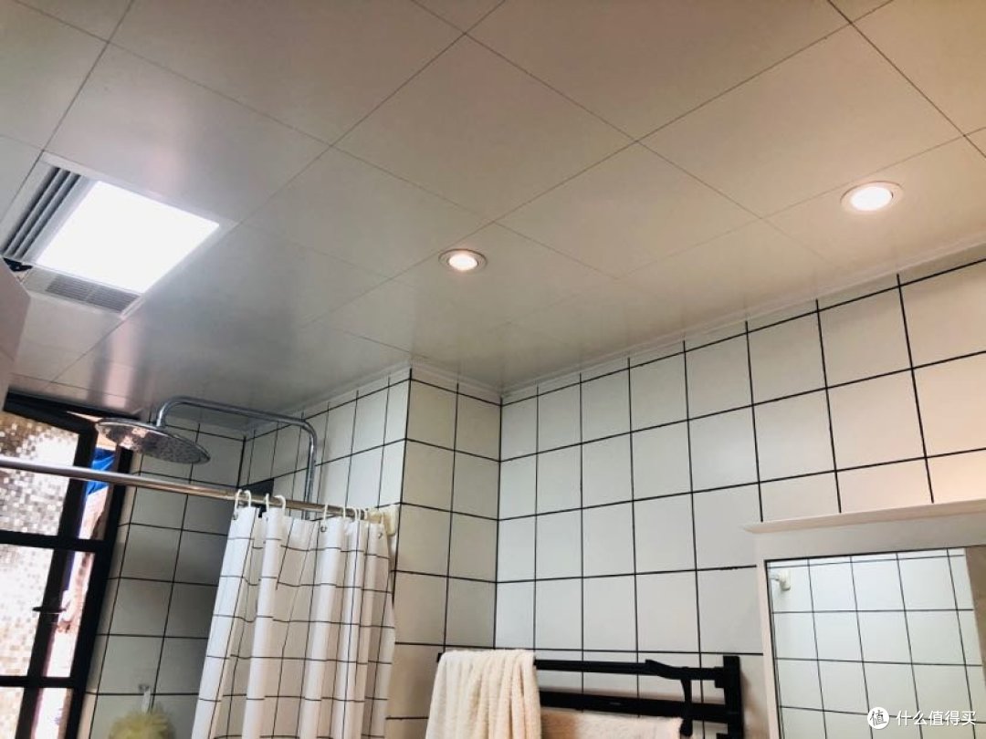 卫生间灯光布置图