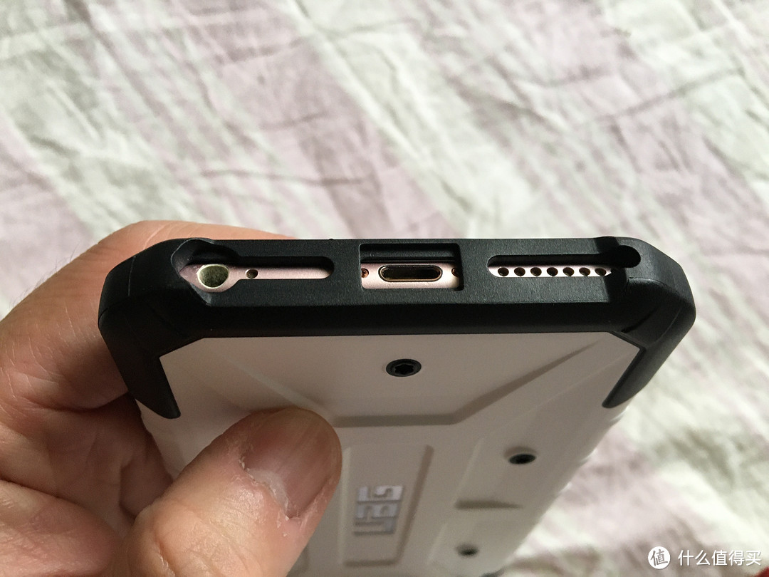 图书馆猿のiPhone 6S Plus UAG&Tech21 手机套 简单比