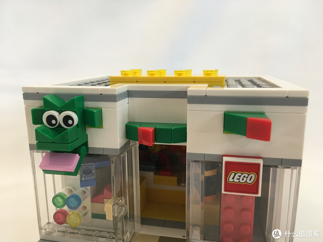 乐高新店开业礼 -- 40145 LEGO Brand Store