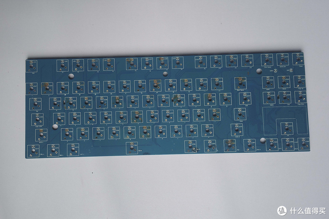 RoyalKludge RG-987 机械键盘 热插拔套件 修复记