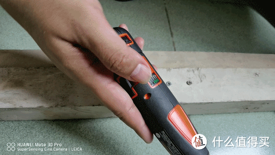 得心应手,智能电动省时更省力:百得 smart push 4V 锂电螺丝刀