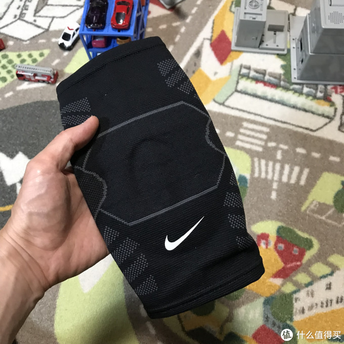 nike advantage knitted