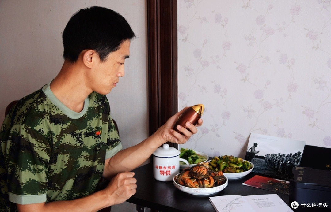 和平时期精神食粮,“军武”版弹匣谷小酒致敬我们最可爱的人